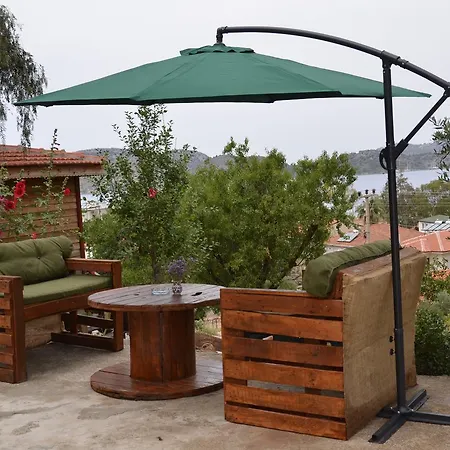 Ξενοδοχείο Palmira Bungalow & Camping