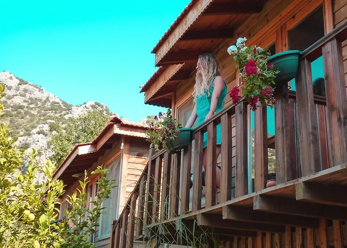 Otel Palmira Bungalow & Camping *