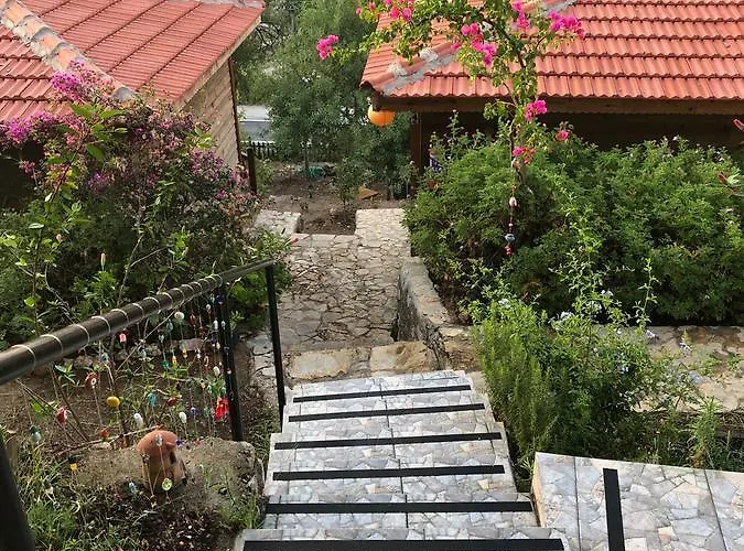 Palmira Bungalow & Camping *