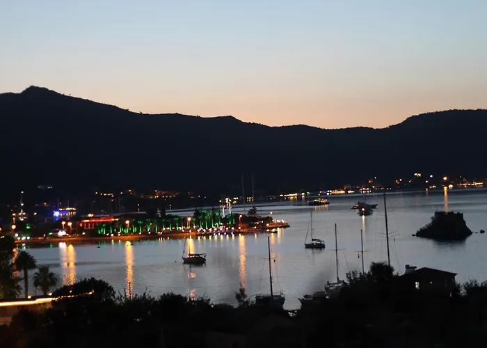 Otel Palmira Bungalow & Camping Selimiye (Aegean)