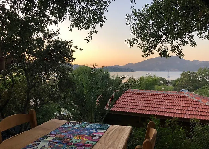Hotel Palmira Bungalow & Camping *